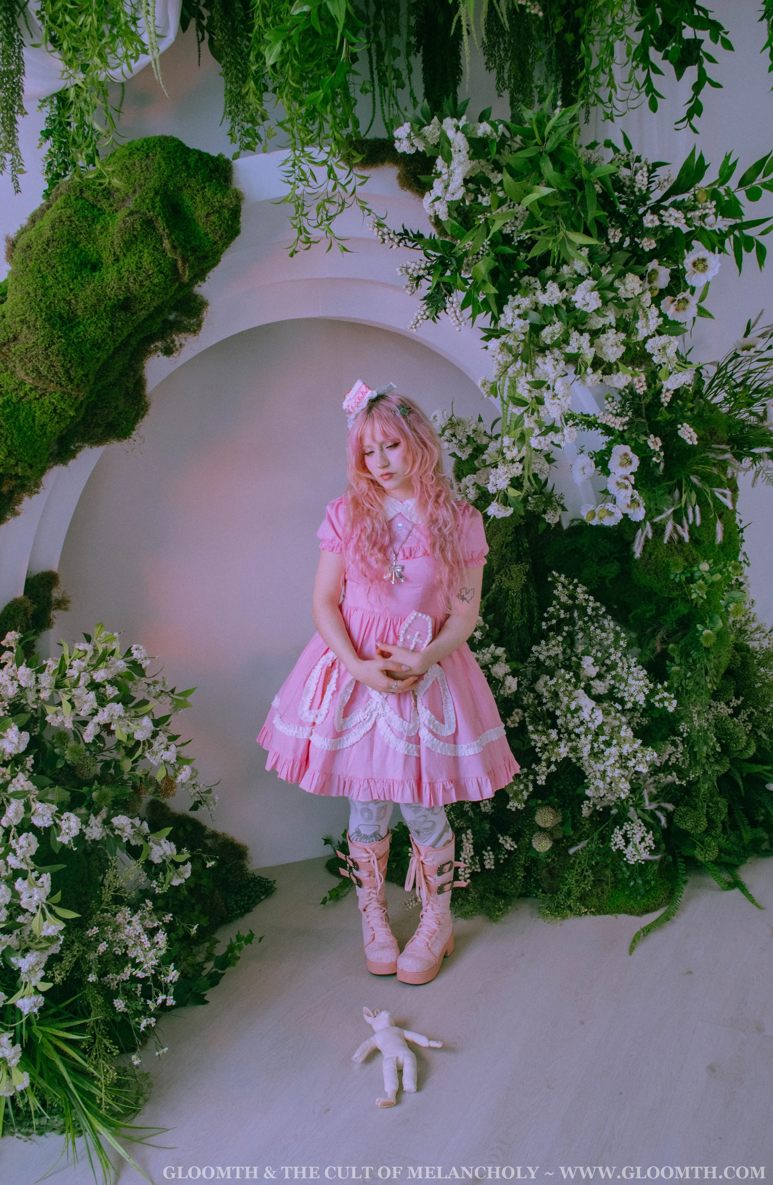 Strawberry Milk Tea Party Dress — Gloomth